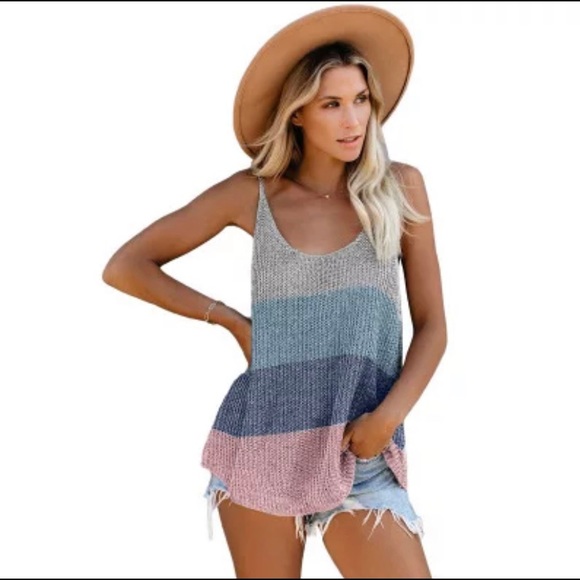 Woman’s clothing. - Picture 5 of 11